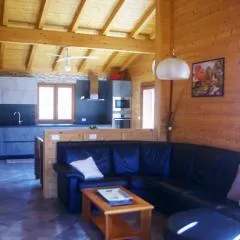 QuickHome Villa Anita