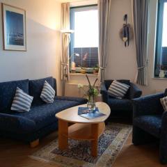 Inselblume 04 - Geräumige Ferienwohnung am Südstrand