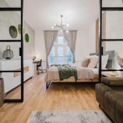 Prague Days - 1BDR Apt - Work Space - Easy City Access