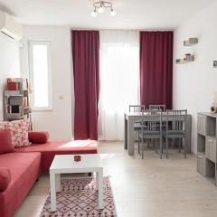 Bright & Elegant 1-BR Flat Near the City Center by Flat Mаnager