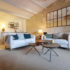La Grande Bourgade-Authentique Maison en Pierre avec Terrasse Climatisation au Cœur d'Uzès