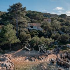 Villa Sandalia - 10m to the beach