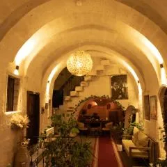 Lemon Cave Suites