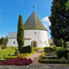 Charmerende lejlighed i den gamle kirkesmedje