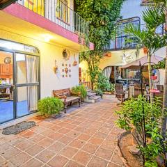 Comfy Retreat Stay and Walk to Malecon