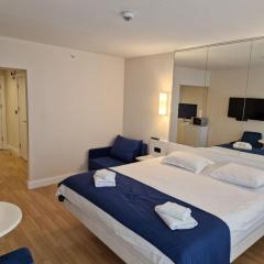 Orby City Seafront Luxury Stay