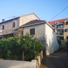 Apartments with WiFi Supetar, Brac - 23901