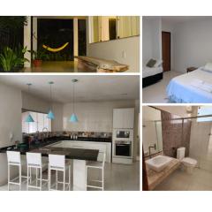 Quarto com Ar-Condicionado em Casa Compartilhada a 5 Min da Praia