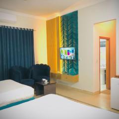 Hayat Grand Guest House