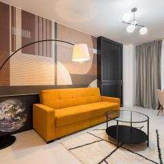 Central Spacious Apartment 910