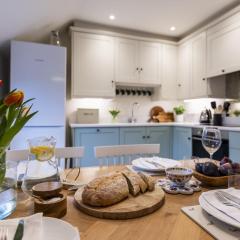 Burley Mews