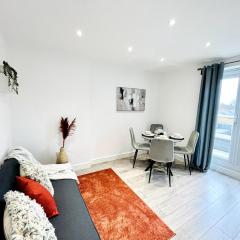 Stunning Apartment -Quick Access to Central London