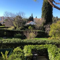 Sanary-sur-mer superbe appartement au calme