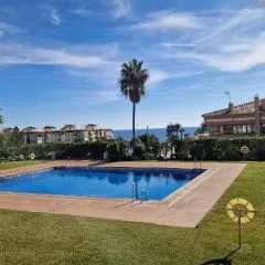 Beautiful apartment in Calahonda beach