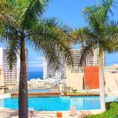 Sea&Sun Paradise, Heated pool, 2BR, parking