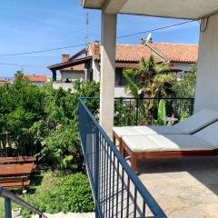 SUNNY Apartment with large balcony by Villa Mihaela Poreč