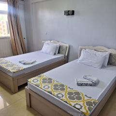 Swahili Rose H& Apartment