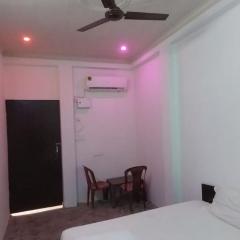 Nishad Palace Guest House Lucknow