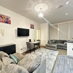 De'Parys - Sleeps 6! Great for large group of people