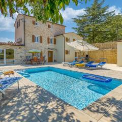 3 Bedroom Beautiful Home In Kanfanar