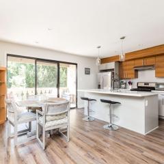 N Miller Rd Unit 230