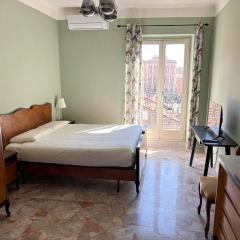 Attico Mugnai - Stylish Penthouse in Rome Old City Center