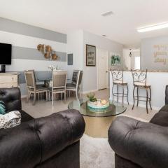 Windsor Hills 3 Bedroom Private Pool Townhome 0857