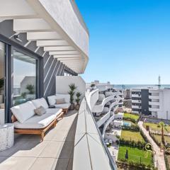 A dream apartment in Higuerón West