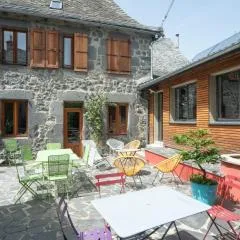 La Maison - Hôtel & Gîte