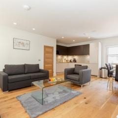BnBNova - 2BR2BA by Bloomsbury