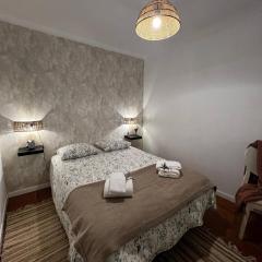 Juniors Country House