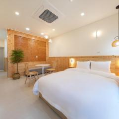 Gangneung Stay Gyeongpo 55