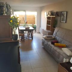 Entire apartment 62 m2 3 rooms 1st floor