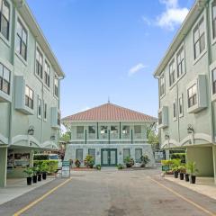 Ultimate Summer Retreat - TownHome by Disney!