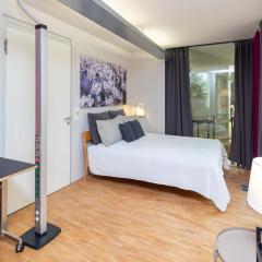 Apartment "Wild Berry" - Business-20 qm-ruhig-Parkplatz-Arbeitsplatz