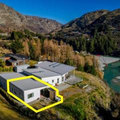 Shotover River 2 Bedrooms Luxury