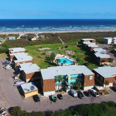 Sleeps 22 3 Condos in Beachfront Complex w Pool Pickleball Island Retreat