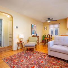 Casita Gomez- Courtyard - Quiet - Railyard - 1BR