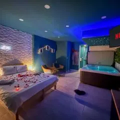 Love & Spa - Jacuzzi - Netflix - Métro - Wifi