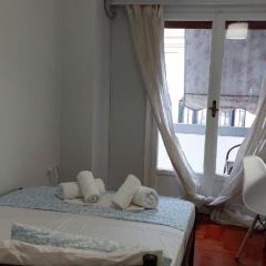 Vintage Apartment Athens Center 6BD-2BATH
