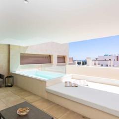 Stylish living with private pool