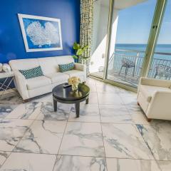 Beachfront condo w hot tub & pool