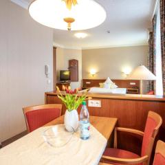 1 Raum Apartment großer Balkon