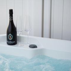 Wellness-Doppelhaushälfte "Sand" eingezäunt 130m