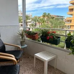 Parking Privado l Terraza Relajante Junto Al Mar