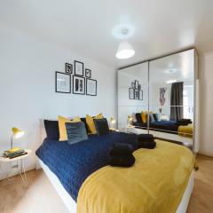 Cosy 2 BDR flat 5 min to ExCel free Car Parking