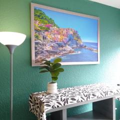 Espacioso con oficina y internet de alta velocidad