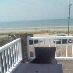 Pacific Ocean View Comfortable Holiday Residence