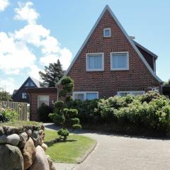 Holiday apartment 2 with terrace, Lütje Gaadt