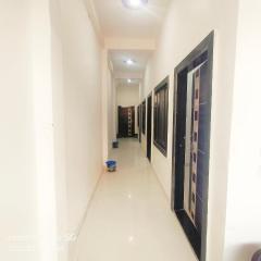 Krishna guest House luxury stay in Ayodhya